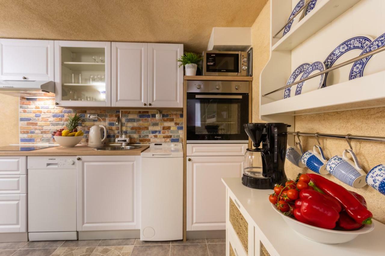 Apartman Verbenia Vrbnik  Εξωτερικό φωτογραφία
